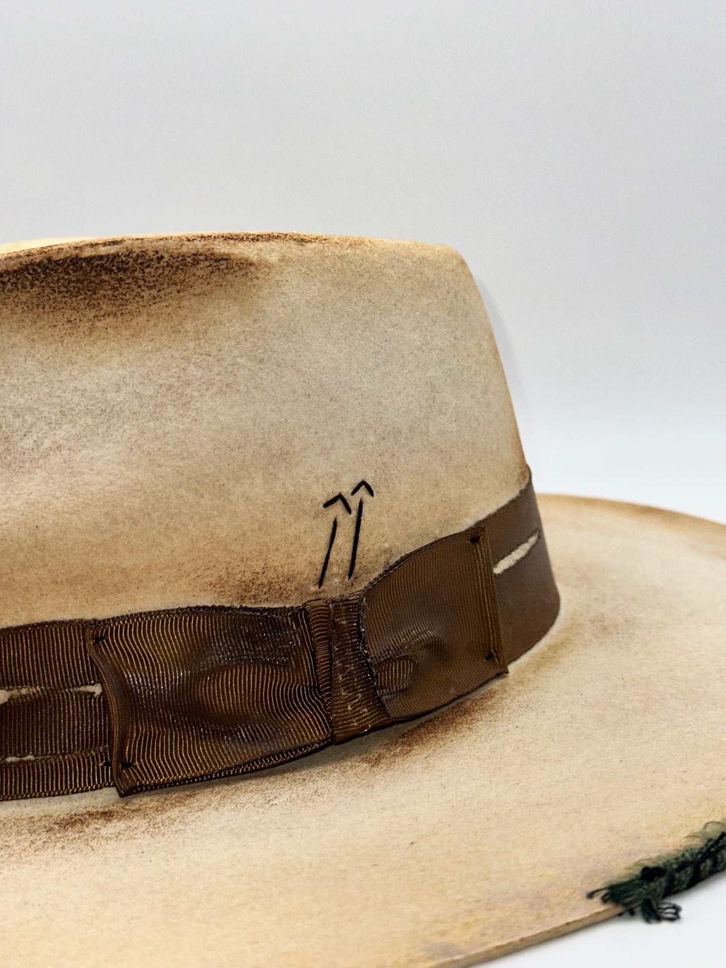 Roots (100% Australian Wool)